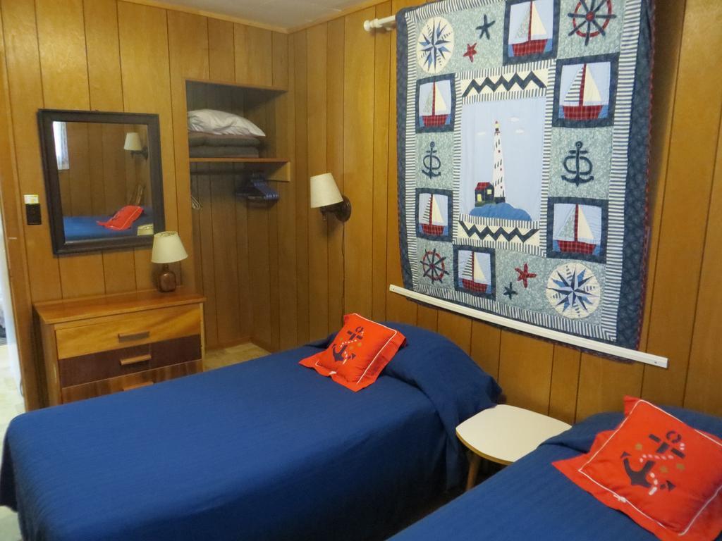 Bondi Village Cottage Resort Lake of Bays Bagian luar foto
