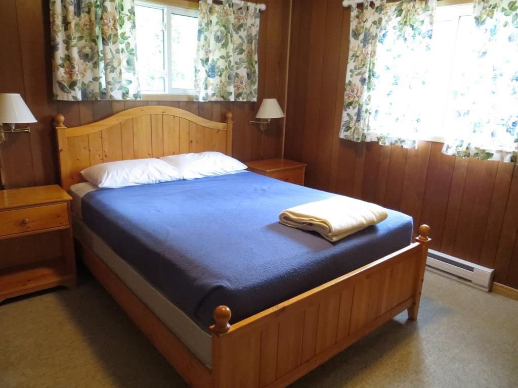 Bondi Village Cottage Resort Lake of Bays Bagian luar foto